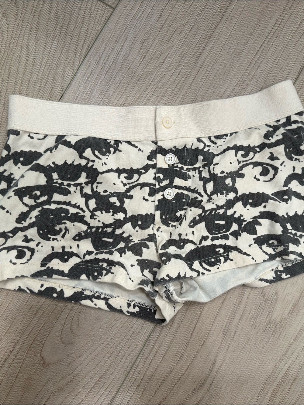 Brandy Melville Black & Cream Eye Motif Lounge Bike Shorts